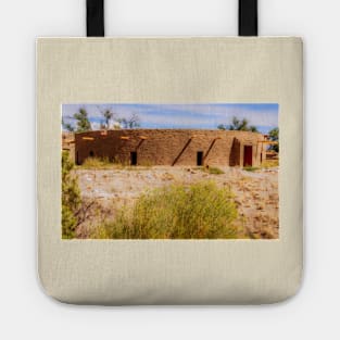 The Great Kiva Aztec Ruins New Mexico Tote