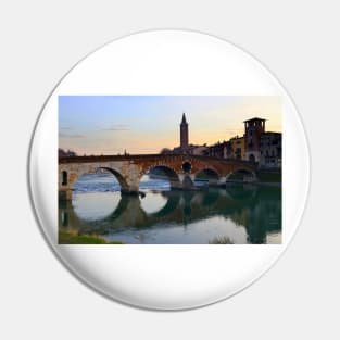 Ponte Pietra Pin