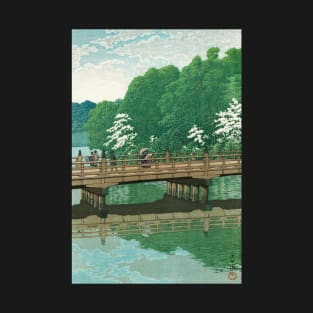 Benkei Bridge at Akasaka by Kawase Hasui T-Shirt