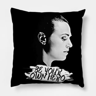 Lena Luthor - Be your own hero Pillow