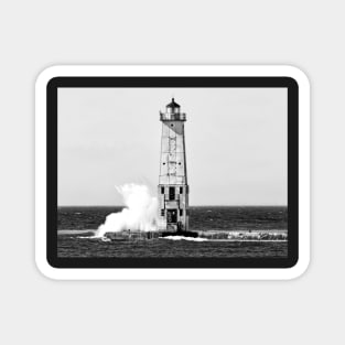 Frankfort "North Breakwater" Lighthouse - Black & White Magnet