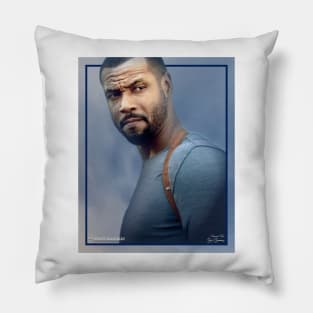 Luke Garroway - Season Two Poster - Shadowhunters Pillow