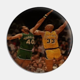 Kareem Abdul Jabbar Vintage Pin