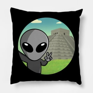 Gray Space Alien Selfie Chichen Itza Pillow