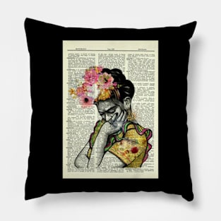 Frida Kahlo Exhibitions Pillow