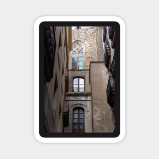 Barcelona's Gothic quarter backstreet Magnet