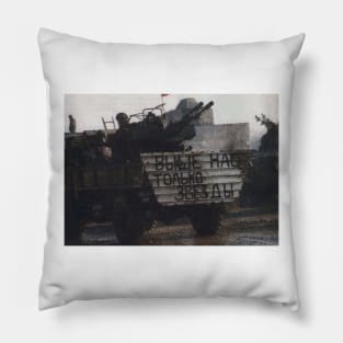 no war Pillow