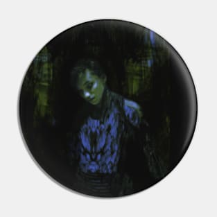 Beautiful girl. Dark sci-fi, fantasy. So cool. Blue and green. Pin