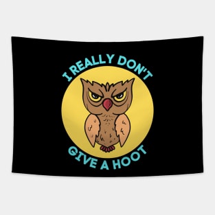 I Really Don't Give A Hoot | Owl Pun Tapestry