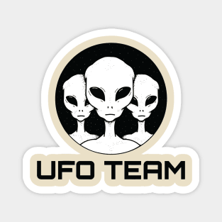 team ufo Magnet