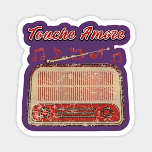 Retro Touche Amore Magnet