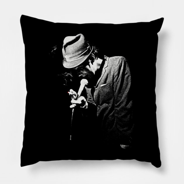 Retro Portrait Tom Waits Pillow by GekNdangSugih