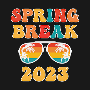 Groovy Spring Break 2023 School Family Beach Vacations T-Shirt