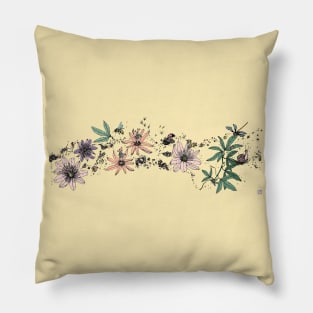Passionflowers in Expansion Pillow
