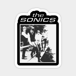 The sonics Classic B&W Magnet