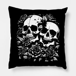 skulls and roses Pillow