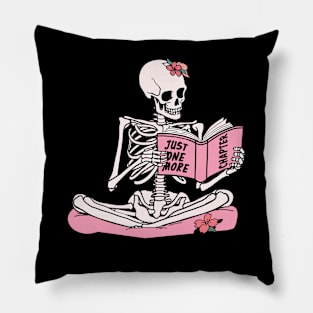 Just one more chapter  bookish Merch book lover, Kindle Smut Reader reading lover e-reader Pillow