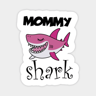 Mommy shark Magnet