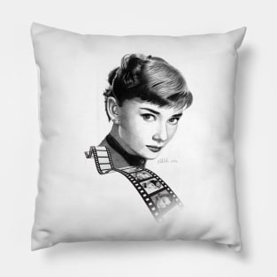 Hollywood stars: Audrey Hepburn Pillow