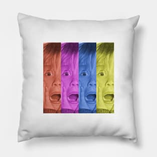 Christmas Home Alone Pop-Art T-Shirt Pillow