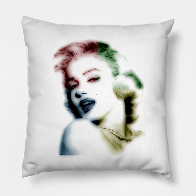 marilyn monroe, colored Pillow by hottehue