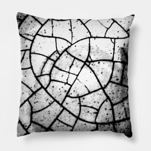 Crackled texture Pillow