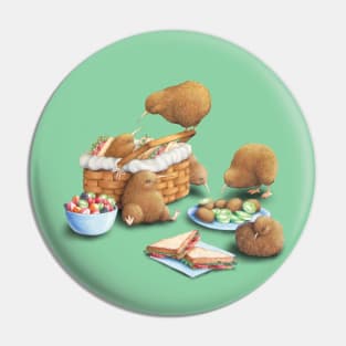 The Great Kiwi Picnic Pin