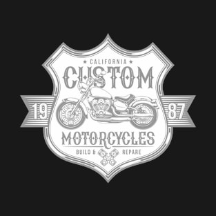 Custom Motorcycles - The perfect gift for a biker who likes to live his life on a bike with a helmet on! T-Shirt