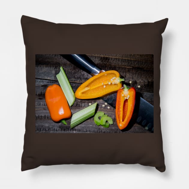 Lunch Pillow by gdb2