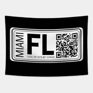 New Vintage Travel Location Qr Miami FL Tapestry