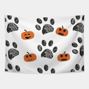 Doodle black paw prints with funny pumpkins Tapestry