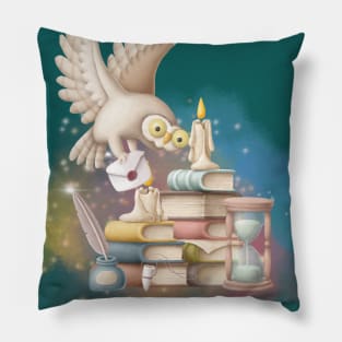 Magical wizard world with an owl Pillow