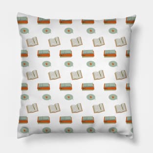 Pattern with books and speech bubble Pillow