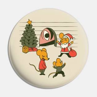 Christmas Mice Pin