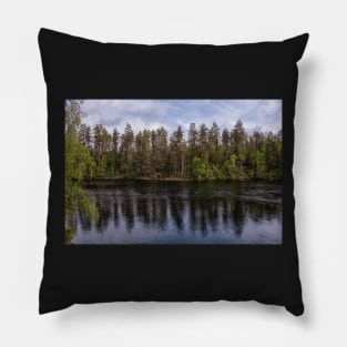 Reflections of the Finnish Forest Pillow