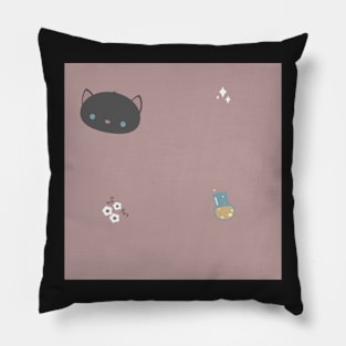 Sweet Familiar Pattern Pillow