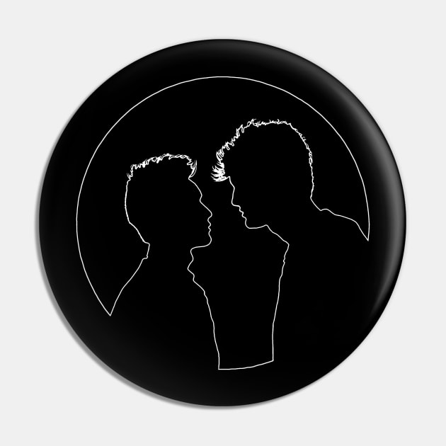 Malec silhouettes and full moon (white outline) - Alec Lightwood and Magnus Bane / Matthew Daddario and Harry Shum Jr. - Shadowhunters / The mortal instruments T-Shirt Pin by Vane22april