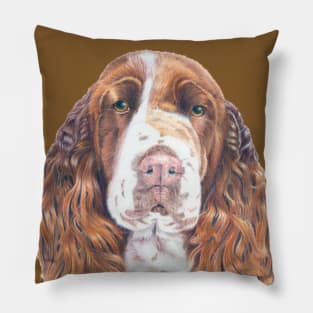 English springer spaniel Pillow