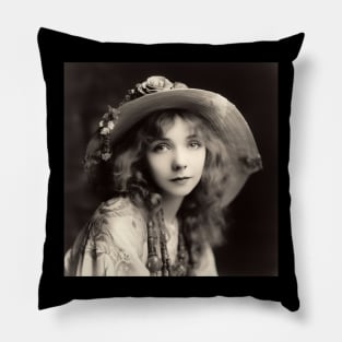 Lillian Gish Pillow
