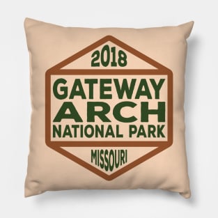 Gateway Arch National Park badge Pillow