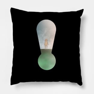 #32 Keyhole Pillow