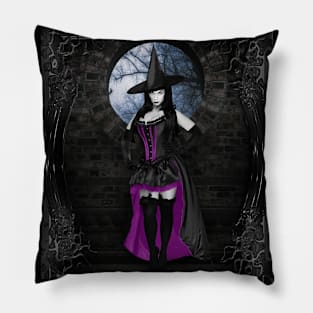 VAMPIRA 12 Pillow