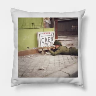 WW2 Soldier in colour Pillow
