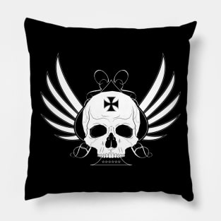 This skull wants to fly! Pillow