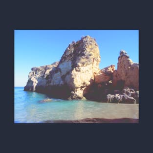 Rocky, calm Portuguese beach - beautiful nature photography T-Shirt