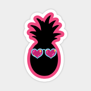 Pineapple man- pink heart glasses Magnet