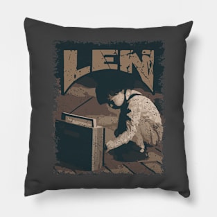 Len Vintage Radio Pillow