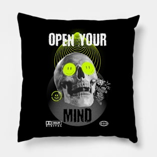 "OPEN YOUR MIND" WHYTE - STREET WEAR URBAN STYLE Pillow