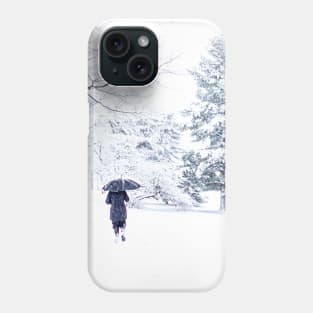 A walk in the snow Phone Case