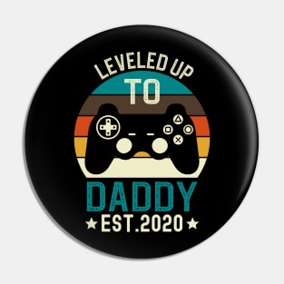 Leveled Up to Daddy Est 2020 Pin